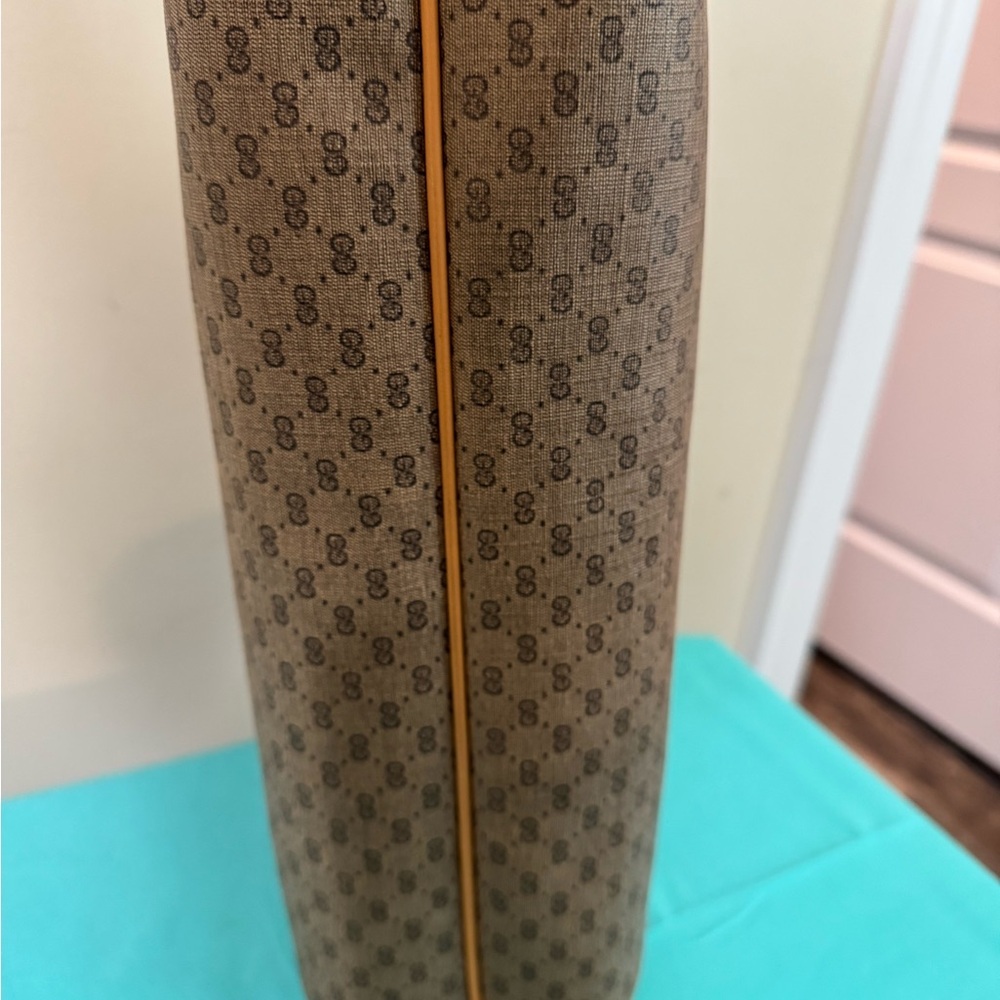 Gucci Micro Logo Beige and Taupe Handbag - Picture 7 of 14